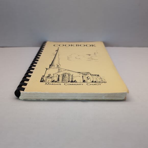 Margate Community Church Cookbook The Dorcas Guild Favorite Recipes NJ 1975 - Picture 6 of 11